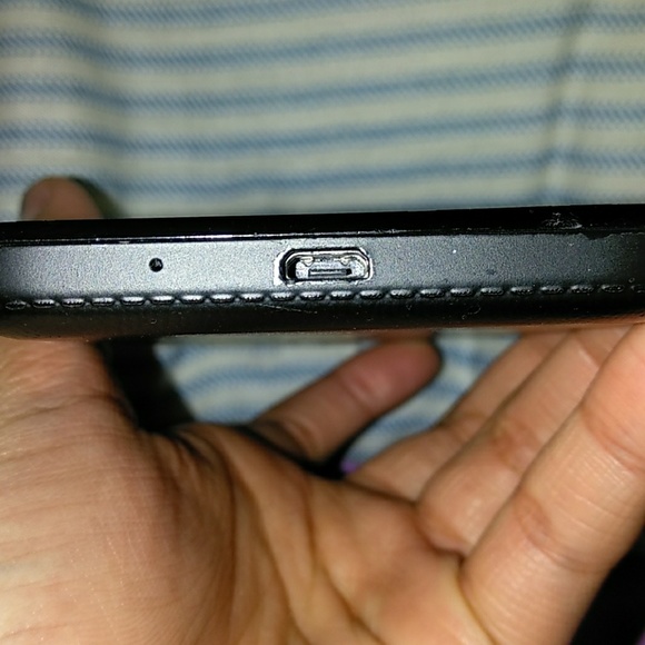 Alcatel smartphone - Picture 4 of 4